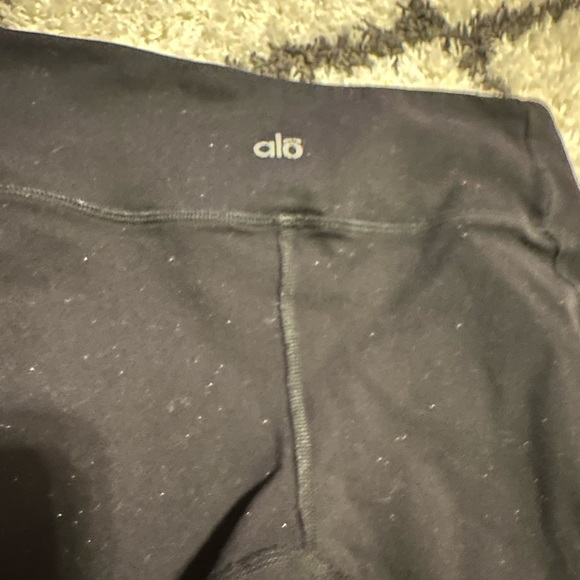 Alo yoga pants black xs - Picture 4 of 5